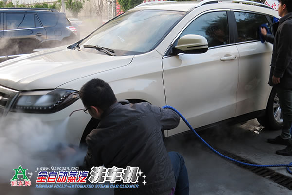 HF1090蒸汽清洗车表